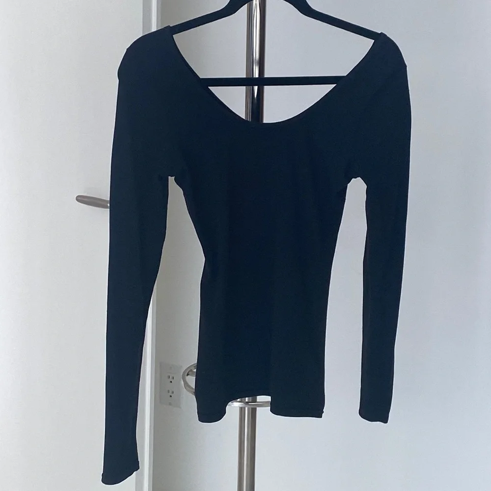 Lululemon top